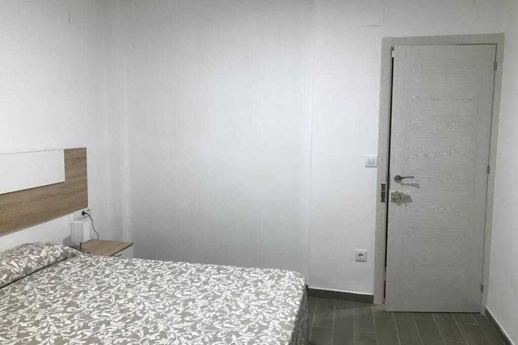 Apartamento Acogedor Casa Leonor Apartment Enguera Luaran gambar